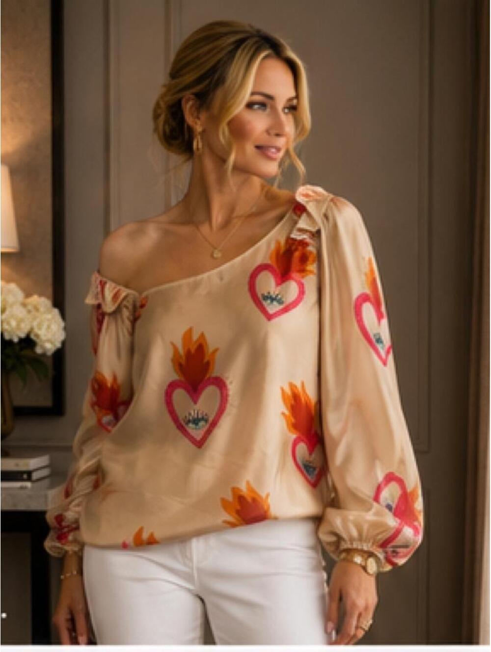 Bululu Heart Eye Flame Print Blouse